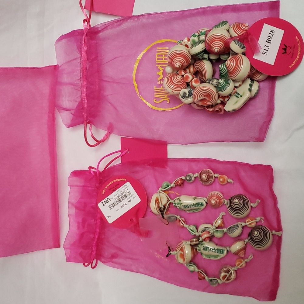 STQ matching bracelet & earrings set